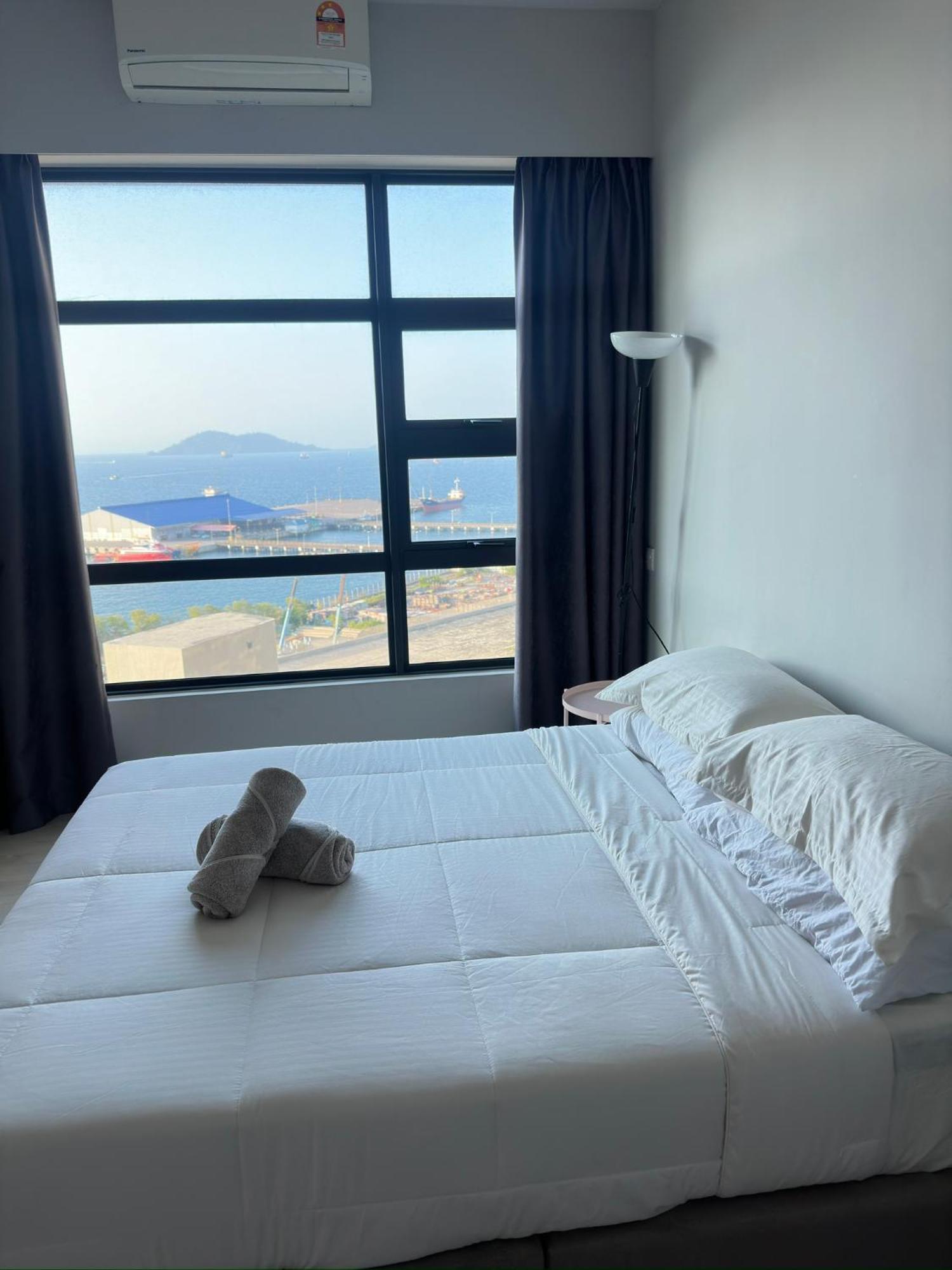 Jesselton Quay Coral Seaside 12 Apartment
